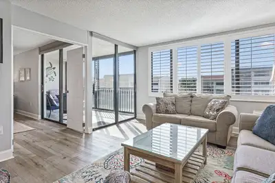Image de Loggerhead Cay 463, 2 Bedroom, 2 Bath Remodeled! Beach equipment provided!