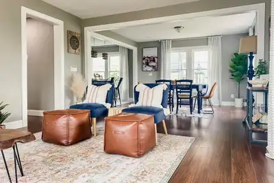 Image de Charming Historic home by Stockyards & Cultural District!