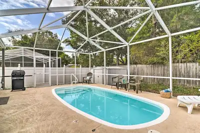 Image de Coastal Getaway w/ Pool: 6 Mi to St Pete Beach!
