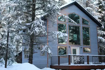 Image de Two bedroom Chalet at the Spruce Lodge