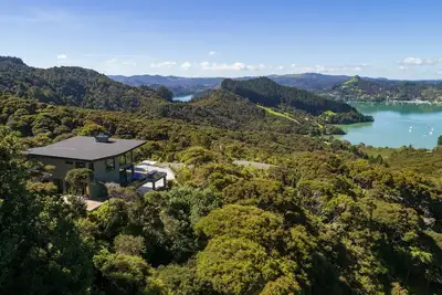 Image de No. 1 in far North Whangaroa Top Luxury- Cosy retreat \"Kauri Hill Estate\"  Lodge