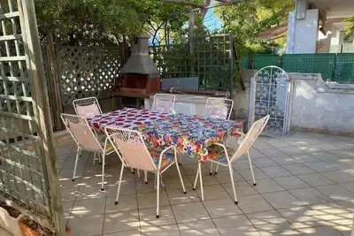 Image de Small villa in elegant and relaxing setting near the sea.