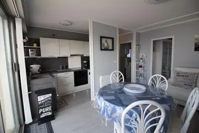 Image de Hir 122 : appartement 4 personnes vue mer. parking privé