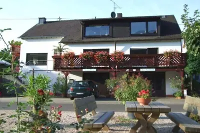 Image de Die Ferienwohnung hat Eine Einmalig Schöne Ruhige Lage, Direkt am Moselradweg