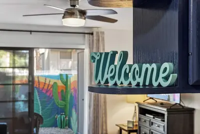 Image de Arizona Themed Condo - 1st Floor, community Pool/Spa - Great Location! !