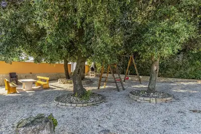 Image de Appartement dans une maison de vacances avec climatisation, Wifi, piscine, Tv, terrasse, parking