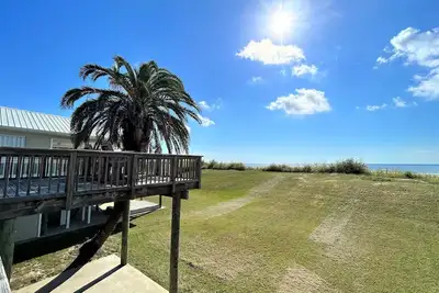 Image de Milk Shake - Coastal Realty Group