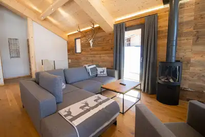 Image de Superior Chalet with 3 bedrooms and sauna & pool