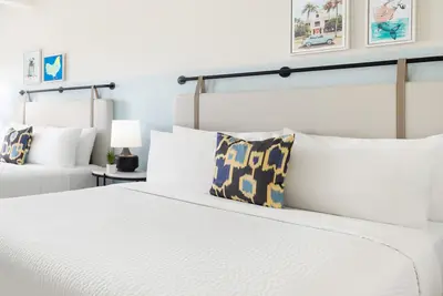 Image de Escape to the Keys! 4 Amazing Units, Pool, Restaurant, On-Site Bar, Parking!