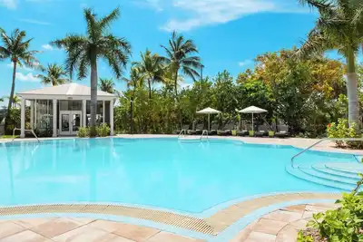 Image de Hidden Gem In Tropical Key West! Stay Just Minutes Away From The Beach!