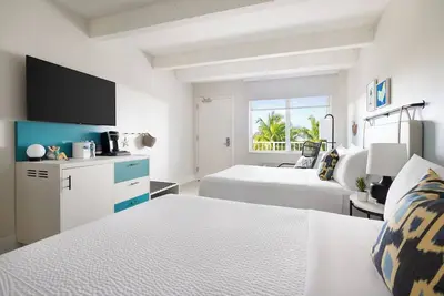 Image de Relaxing Garden View Suite w\/ Cozy Bedding – 12 Minutes to Hemingway House