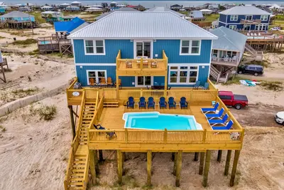Private Pool, Gulf Front, Game Room, 2 Master Suites! - Island Time Vi
