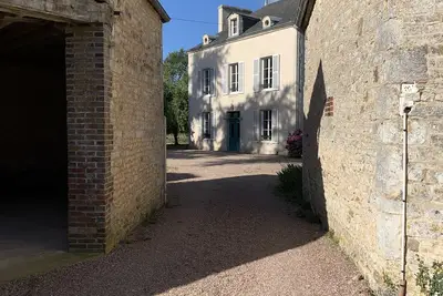 Image de Beautiful old 5 bedroom family house in peaceful and tranquil location