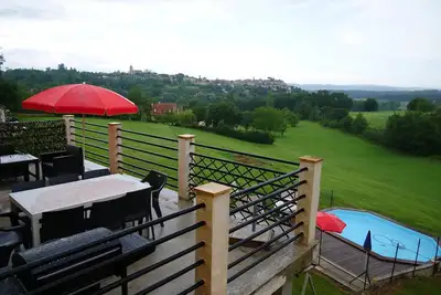 Image de Calme mais pas isolée et  quelle vue!