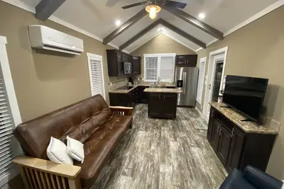 Image de New Tiny Home 3 Miles to Aggieland Campus! ! !