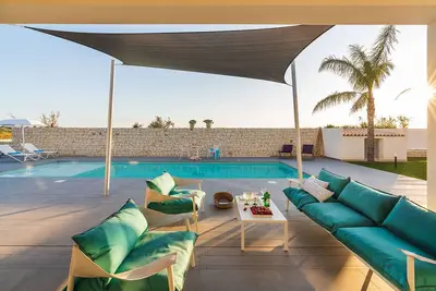 Image de My Rental Homes - Il Palmeto with private pool and a well-kept garden