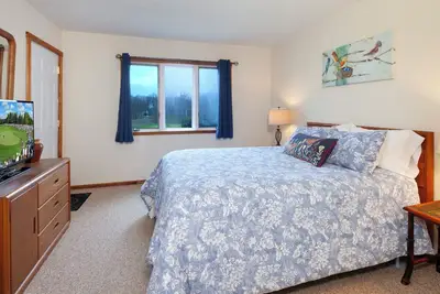 Image de Golf Condo 2 miles from Good Harbor beach