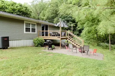 Image de Country Outback Cozy Home *W/Camp Fire Pit*
