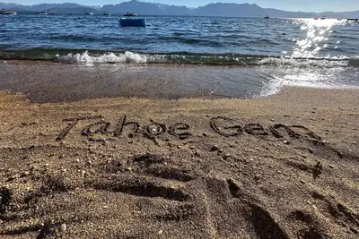 Image de Tahoe Gem Private Beach Access and Heavenly Ski Resort Nearby- Kayak & Sups