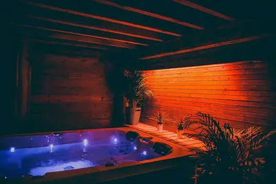Image de Le Spa du Cabanon: Cabanon de Luxe Avec Spa Entièrement Privatif