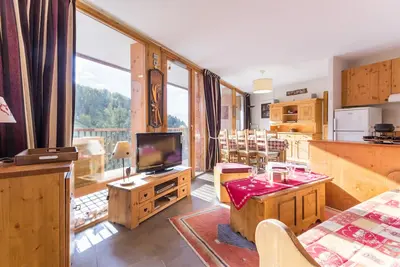 Image de Superbe appartement 4\/6 pers, plein sud, Ski au pieds. Balcon vue sur pistes