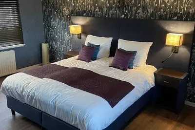 Image de Appartement met Uitzicht Over Meer en Jachthaven