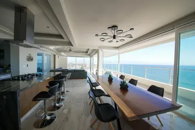 Image de Best Beachfront Penthouse in Bucerias--Spectacular 360 Views