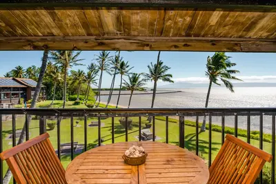 Image de Secluded, third-floor condo with ocean views, WiFi & outdoor pool