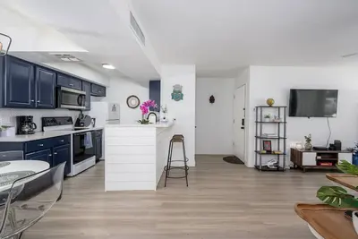 Image de Awesome 1st Floor Condo - Amazeballs Paradise Valley Village Neighborhood!