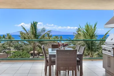 Image de Maui Resort Rentals: Honua Kai – Incredible 5 Bedroom Oceanfront Gem, Over 3600 combined Sq. Ft. w/ Built-in Viking B. B. Q.