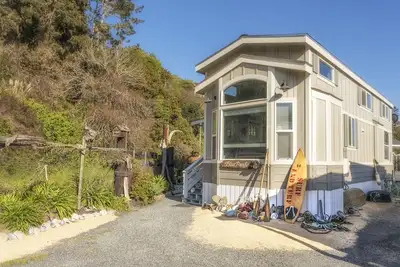 Image de Blue Pacific - Brand New tiny home within minutes of the beach and historic Noyo Harbor