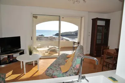 Image de Appartement T3 de 90m2 dans villa à proximité des plages