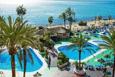Image de Apto en Benalmadena, 1ª Línea de Playa