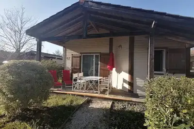 Image de Maison 4 pers, proche du lac, piscine