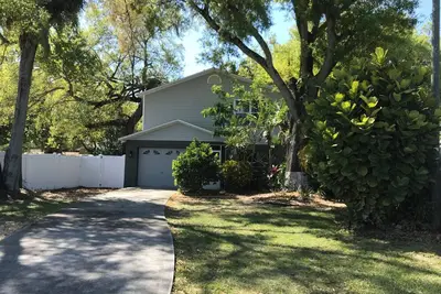 Image de Tampa Heights Retreat