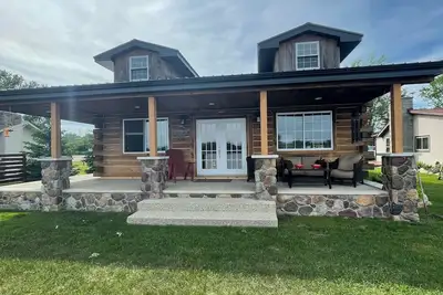 Image de Big Lake Bungalow - Private Beach w/ Boat launch access