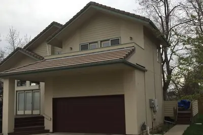 Image de Beautiful 4 Bedrooom House in quiet neighborhood yards from hiking/biking trail