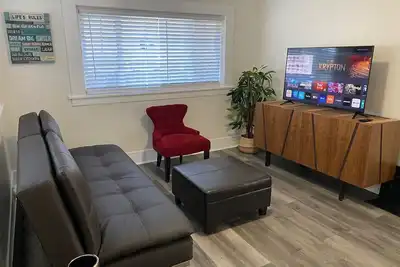 Image de Comfortable 2 Bedroom 1 Bath House in San Jose - Close to Rose Garden