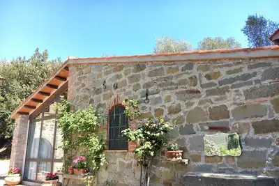 Romantic lake view, spacious cottage (sleeps 2-4) Tuscany/Umbria
