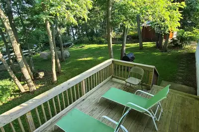 Image de Enjoy Privacy and comfort for the whole family above the shores of Black Lake!