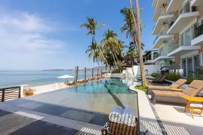 Image de Nayri Ocean 103 Bay Property