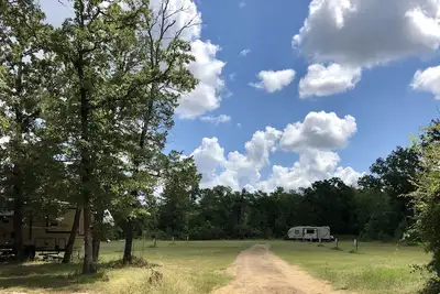 Image de Rv Site with Full Hookups on Private Campground