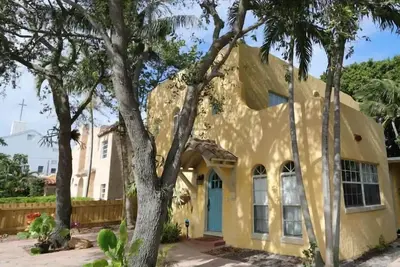 Image de Historic Spanish Colonial Revival House with Private Heated Saltwater Pool & Spa