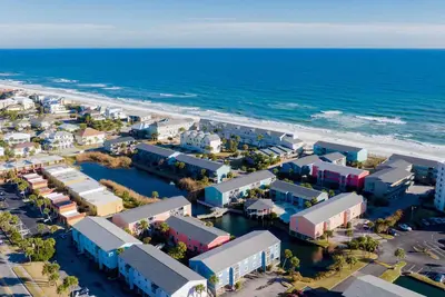 Image de Villas on the Gulf #H6 | Pool & Beach Access!