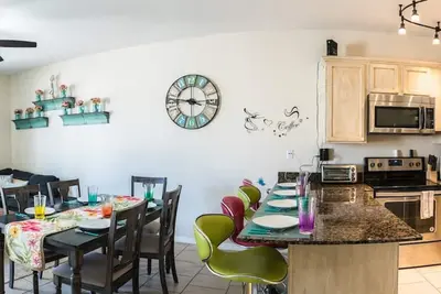 Image de Rose Beach House, Sleep 8, Swim Pool, Gated - 91a