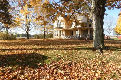 Image de Historic family farmhouse on 200 lovely acres