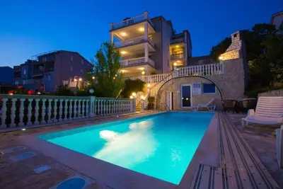 Image de Appartement de vacances Crikvenica pour 1 - 4 personnes avec 2 chambres à coucher - Appartement de v