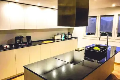 Image de Maison pour 6 à 15 personnes avec vue sur la mer