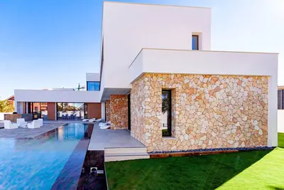 Image de Inmovecos Villa lujo con piscina VillaGawy2