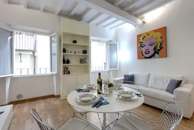 Image de Experience the Charm of Florence in the Heart of the Duomo District!
